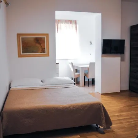 Royal Deluxe Apartment Split